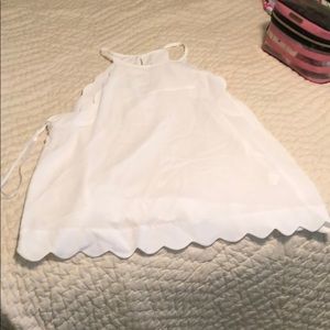 Scalloped white shirt bundle